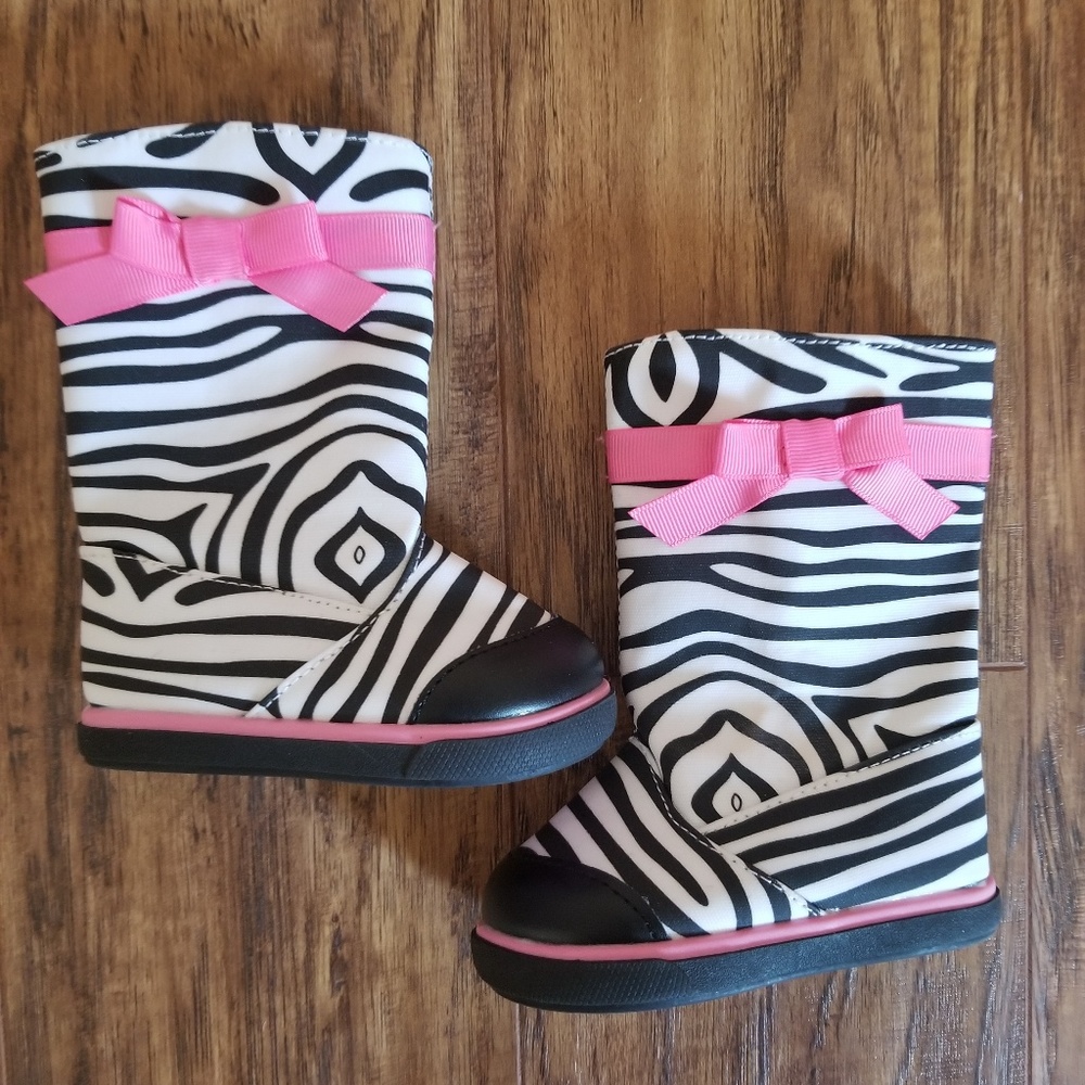 Sz 3 baby girls velcro rain boots